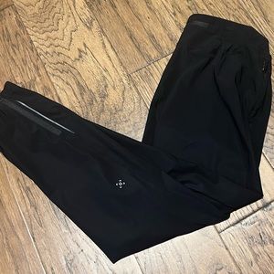 Lululemon joggers size small black